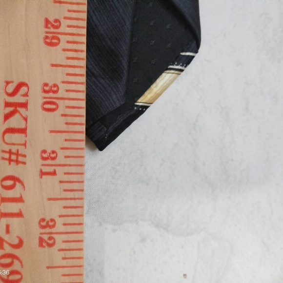J. Blades Necktie Tie Silk Black and Gold Men's Handmade Black Gold Abstract - Picture 9 of 9